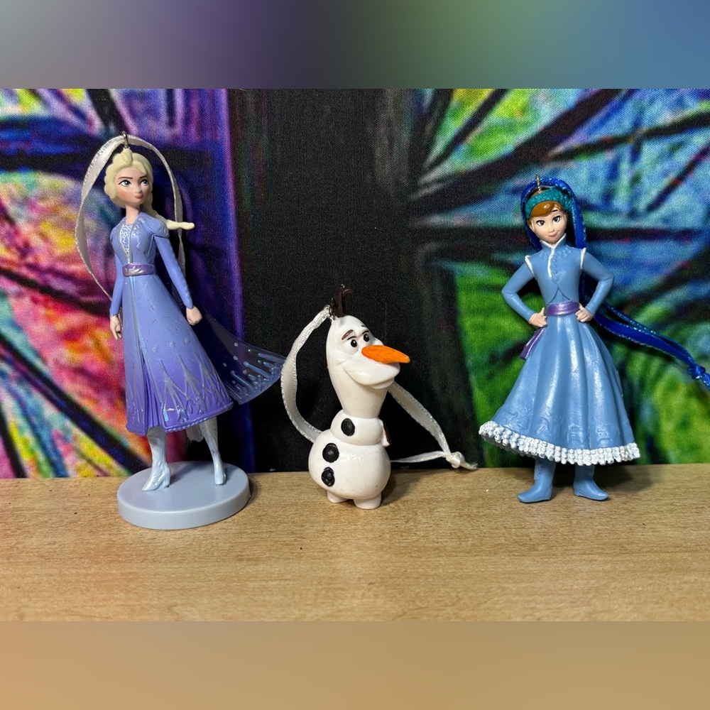 Disney Frozen Elsa Anna Olaf Christmas Ornament